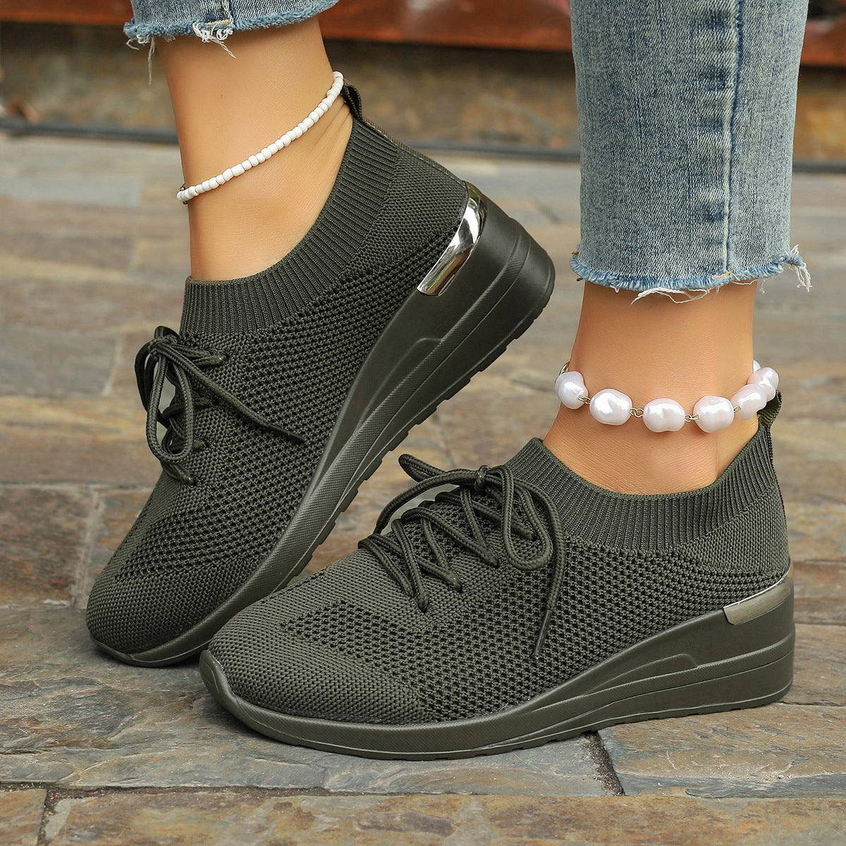 Women's Round-Toe Platform Shoes – Casual Front Lace-Up Design